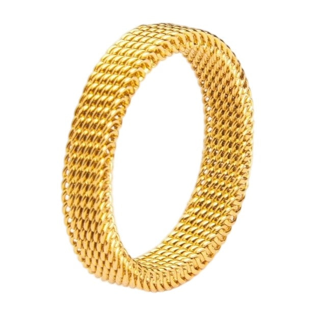 Motion Chain Ring — 18k Gold — white background