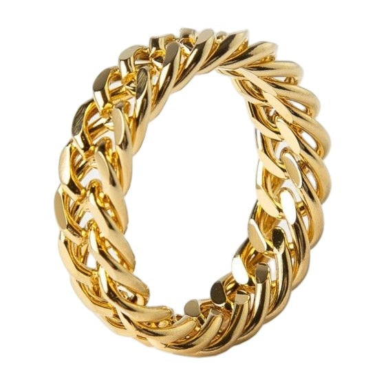 Ring — 18k Gold — white background