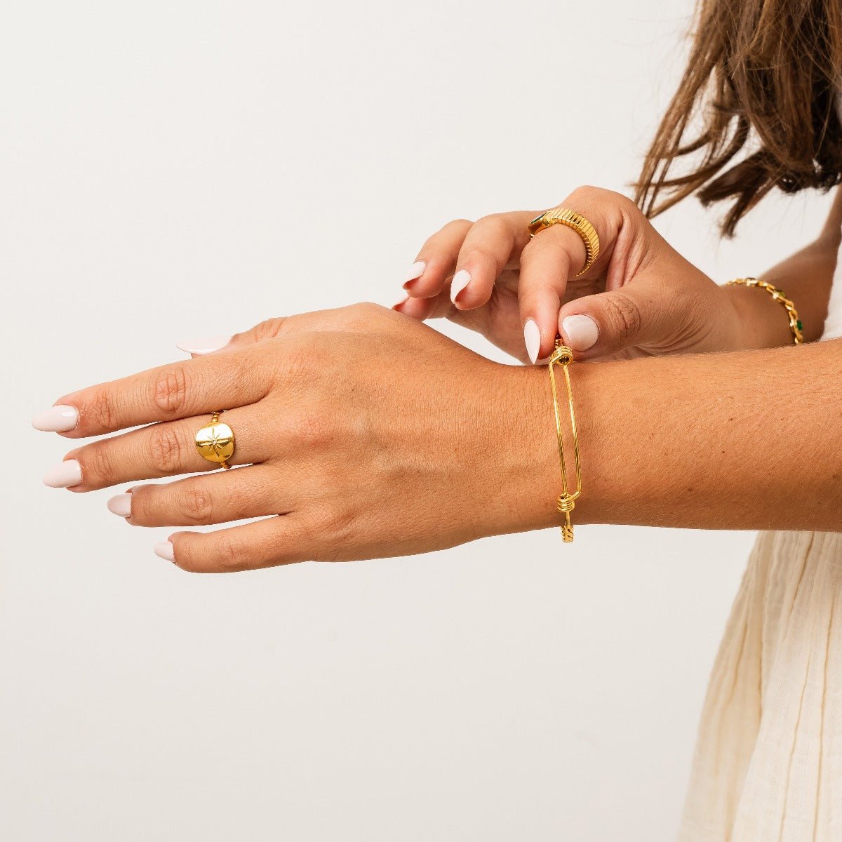 Adjustable Star Náutica Ring — 18k Gold