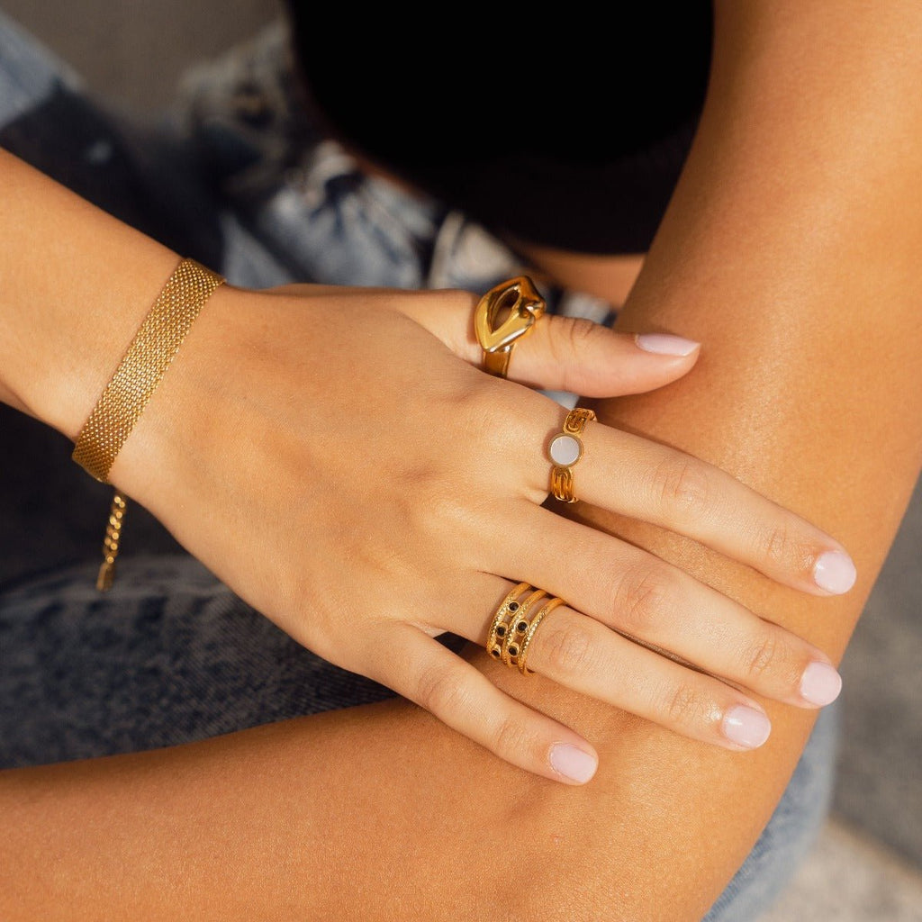 Adjustable Melina Ring — 18k Gold