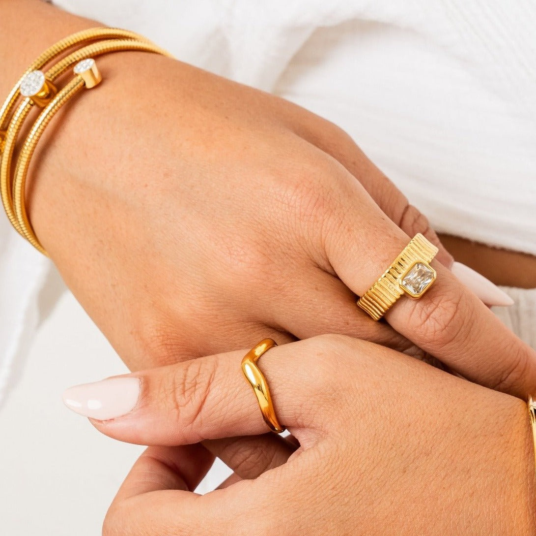 Capri Crystal Ring — 18k Gold