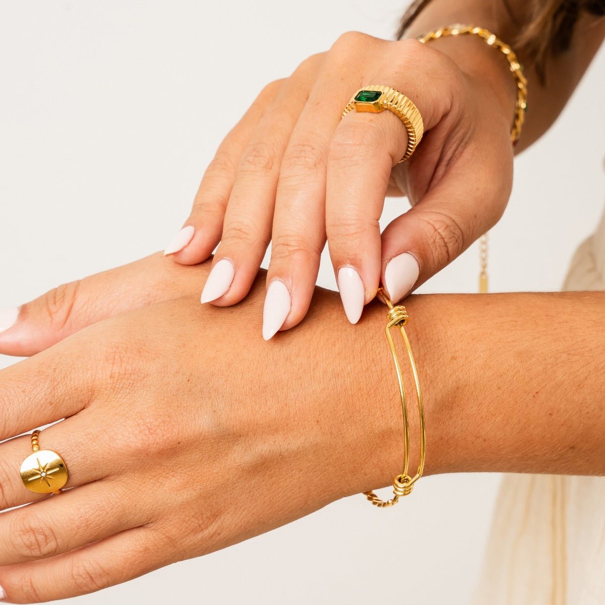 Capri Emerald Ring — 18k Gold