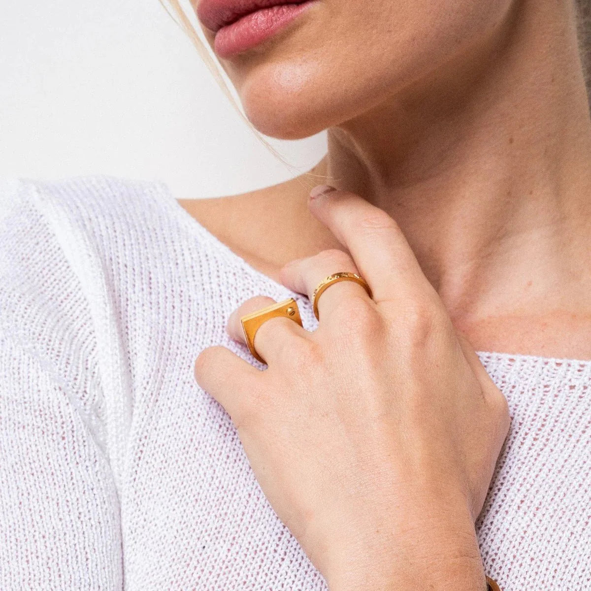 Parafuso Plano Ring — 18k Gold