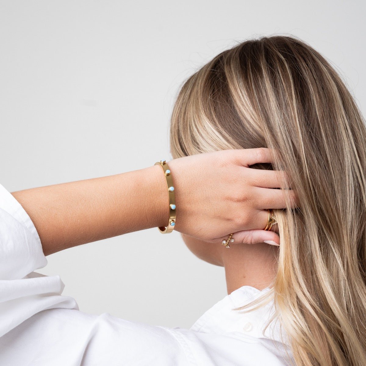 Aqua Stone Bangle — 18k Gold
