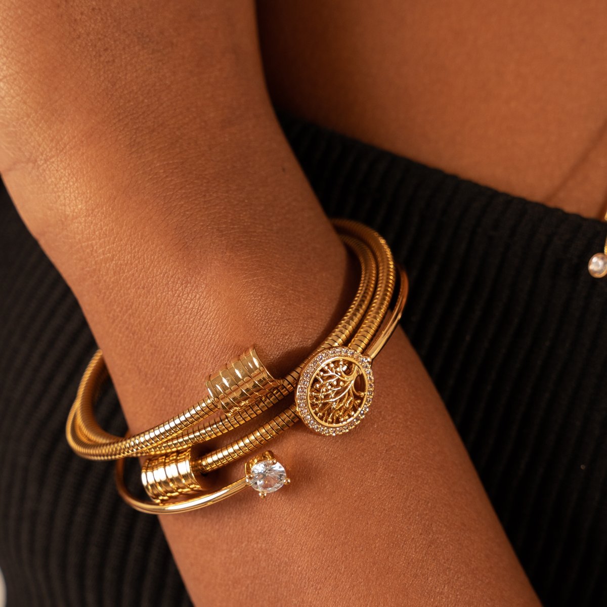 Tree of Life Bangle — 18k Gold