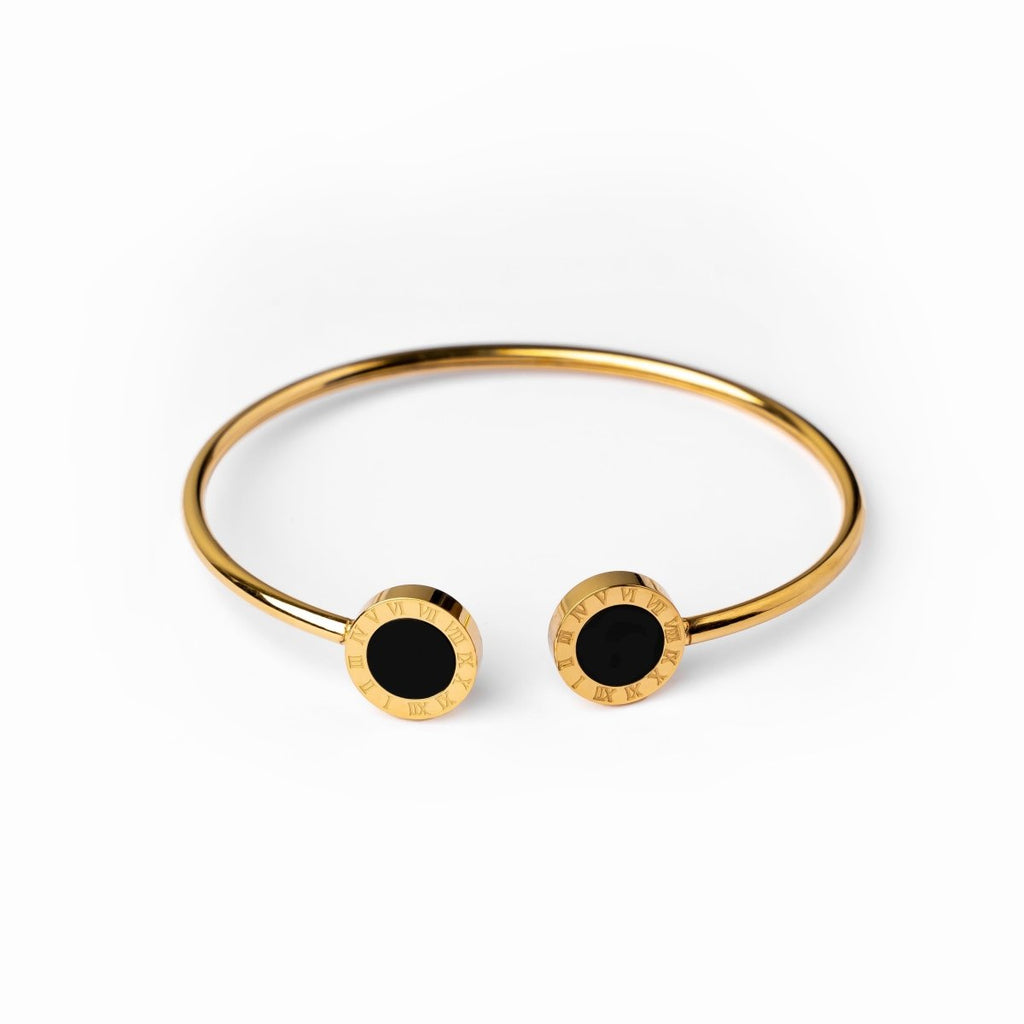 Onyx Bangle — 18k Gold