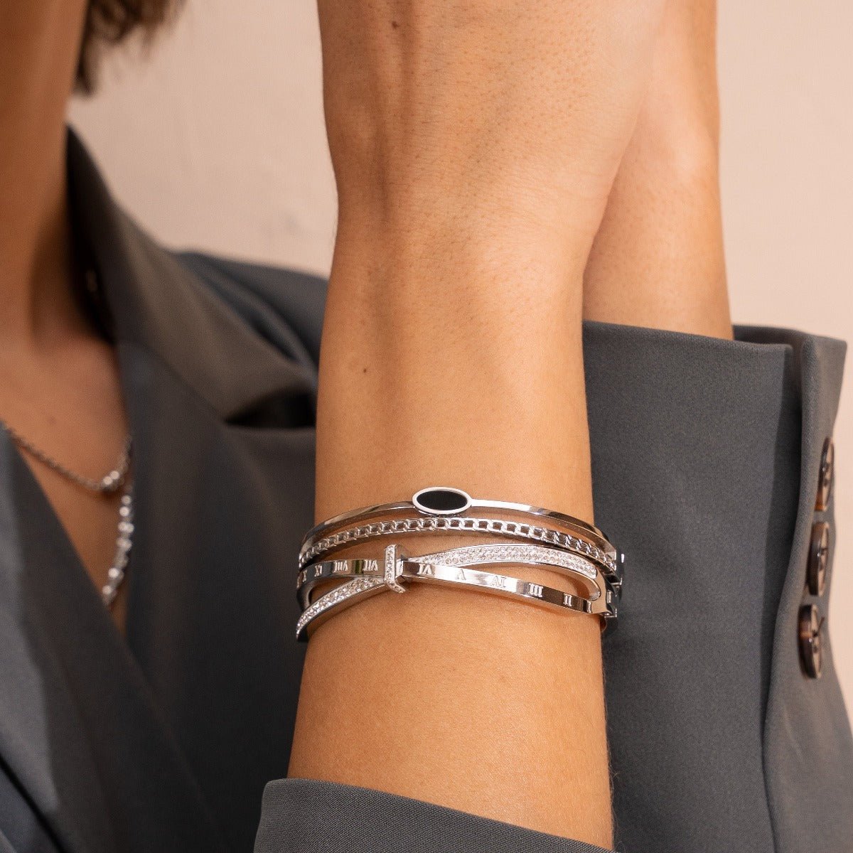 Roman Crystal Bangle — Silver