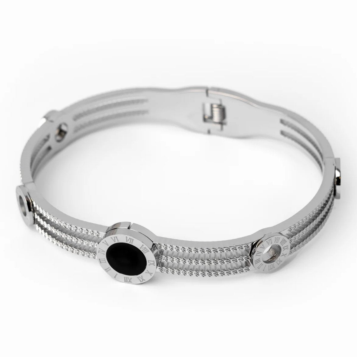 Triple Onyx Bangle — 18k Gold