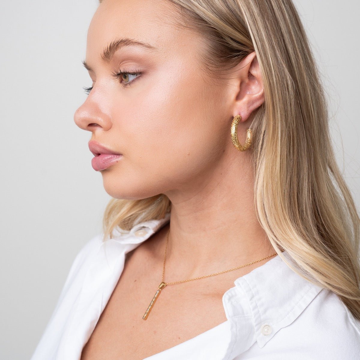 Hoop Textura Earrings — 18k Gold