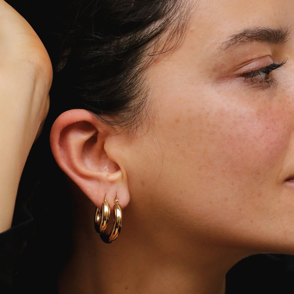Hoop Tubo Lele G Earrings — 18k Gold