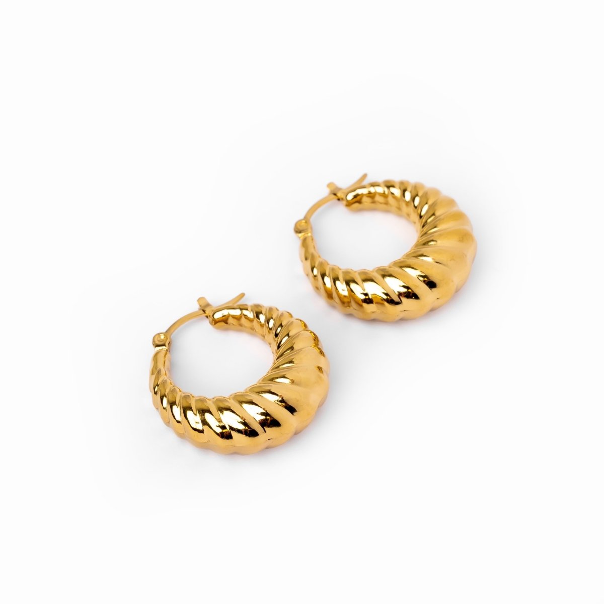 Hoop Croissant Earrings — 18k Gold