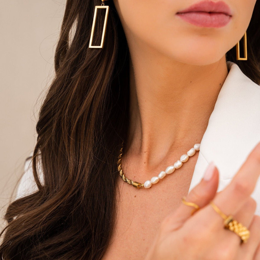 Diana Geométrico Retangular Earrings — 18k Gold