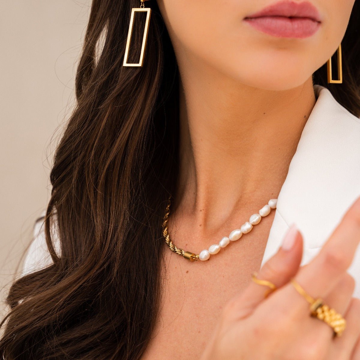 Diana Geométrico Retangular Earrings — 18k Gold