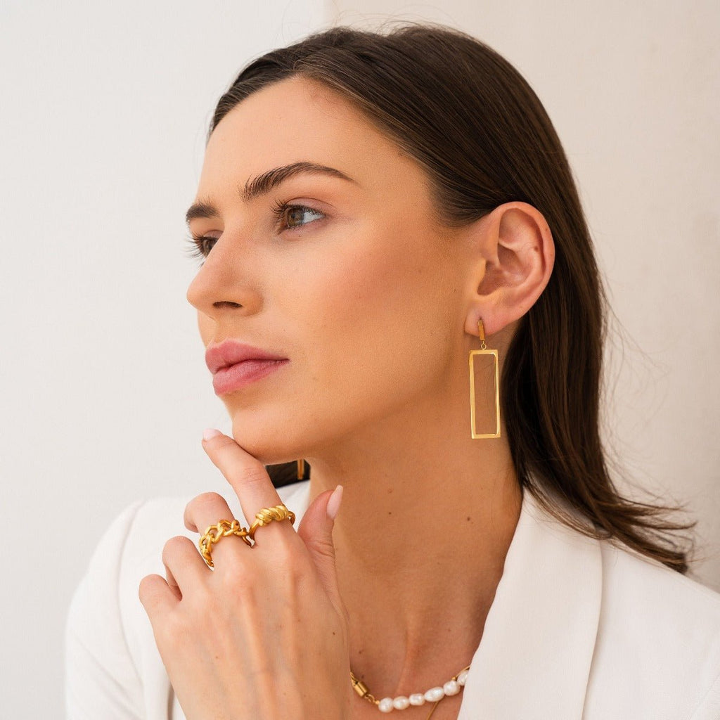 Diana Geométrico Retangular Earrings — 18k Gold