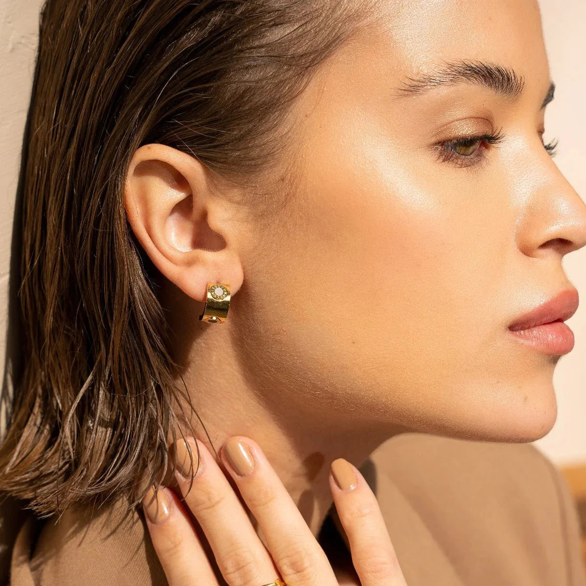 Spinner Numeral Roman Earrings — 18k Gold