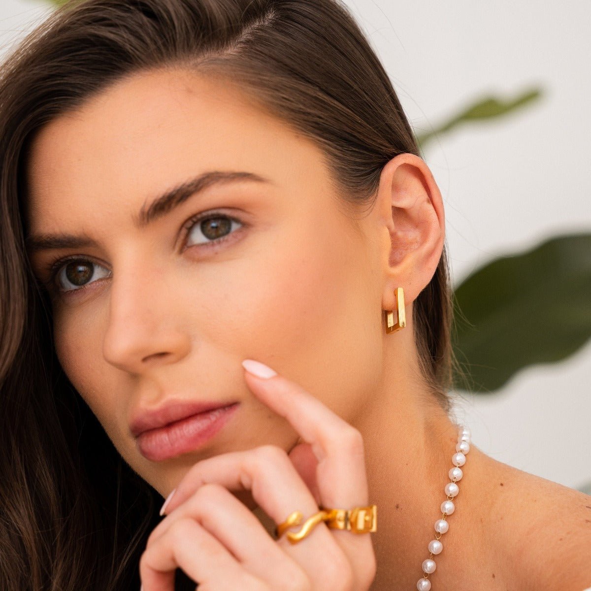 Hoop Square Leonor Earrings — 18k Gold