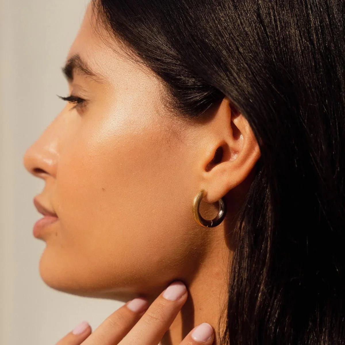 Hoop Contraste Earrings — 18k Gold