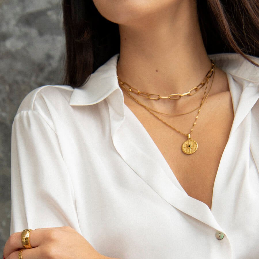 Compass Star Necklace — 18k Gold