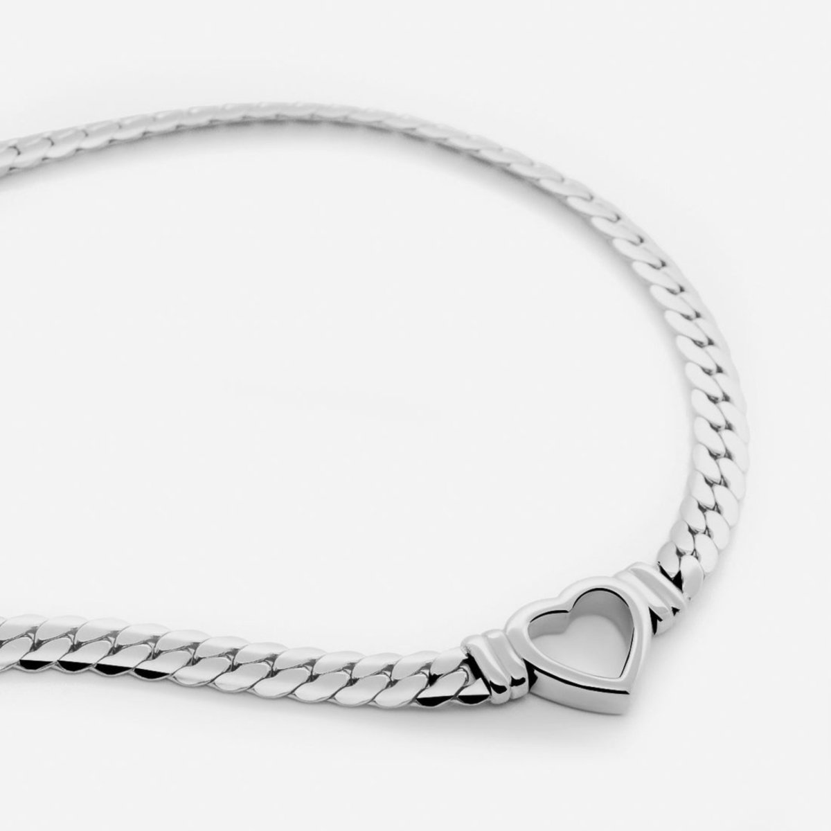Heart Minimalist Necklace — Silver