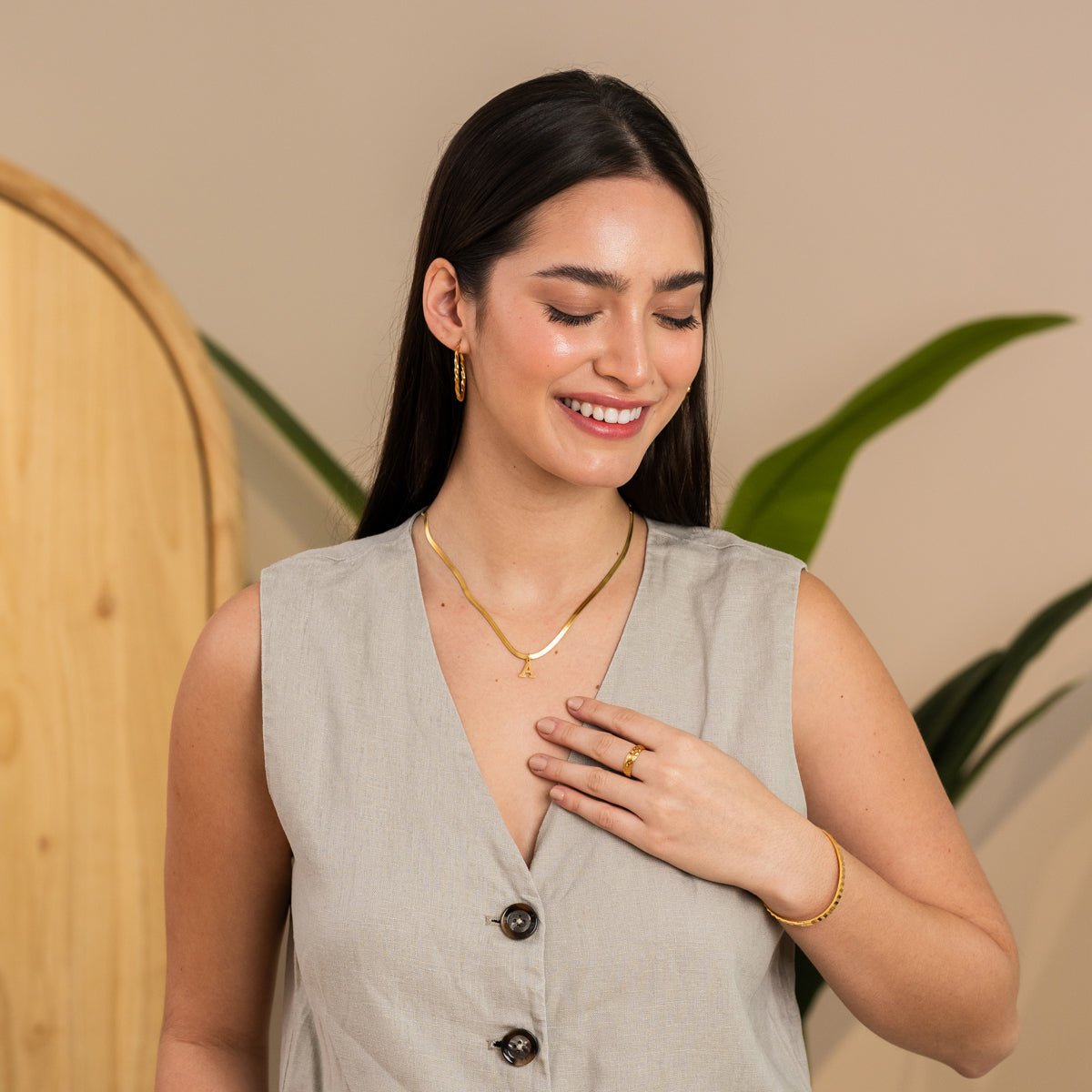 Initial Letter Chain Necklace — 18k Gold