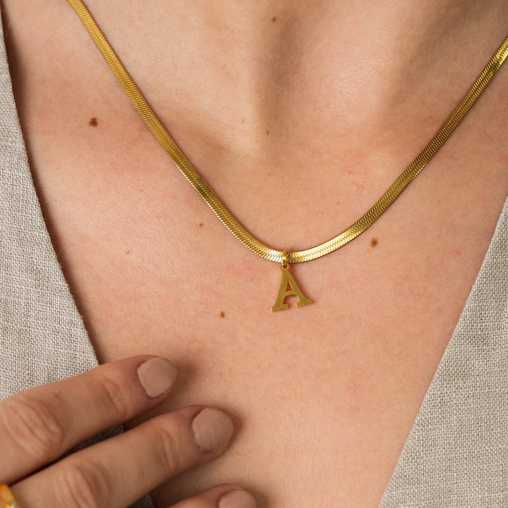 Initial Letter Chain Necklace — 18k Gold
