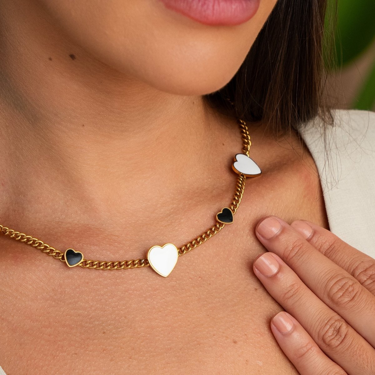 Love Glow Monocromático Necklace — 18k Gold