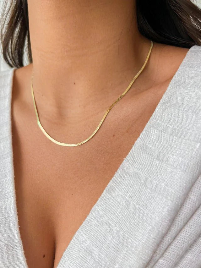 Snake Thin 2mm Necklace — 18k Gold