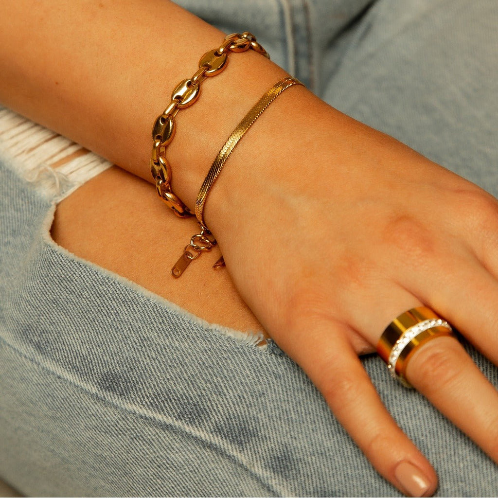 Bracelet — 18k Gold